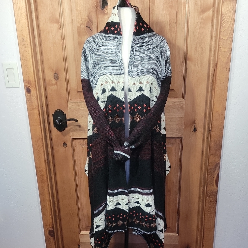 Geometric Waterfall Cardigan